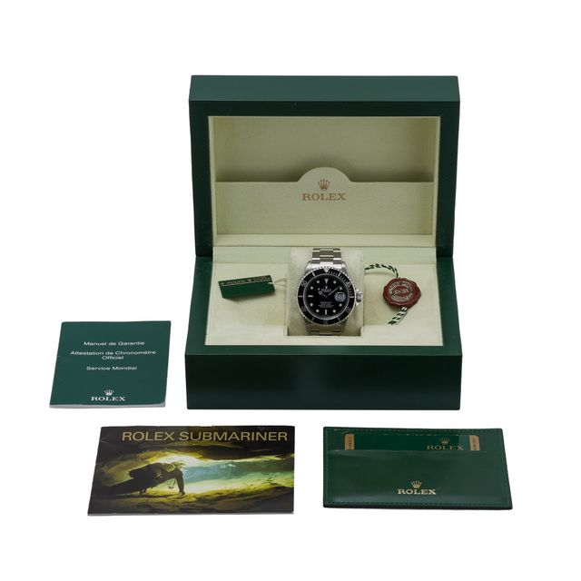 Rolex Submariner 16610 Image 7